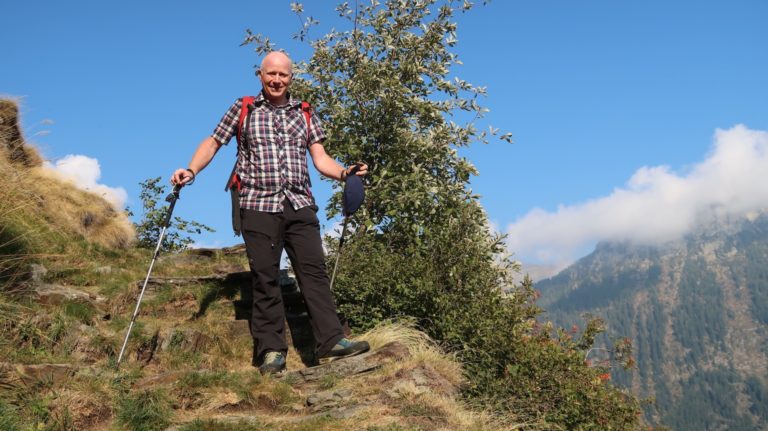 31007