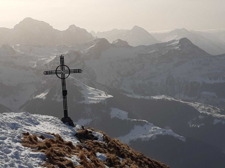 Blick vom Gipfel des Rossstock nach Süden