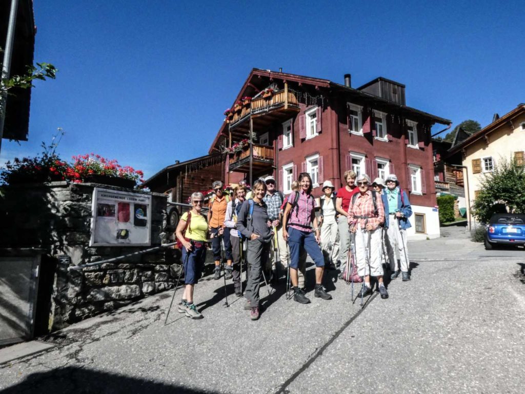 Rundwanderung in Pany (W/C/T2) Christine Haab