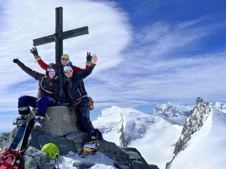 Auf dem Gipfel des Allalinhorns