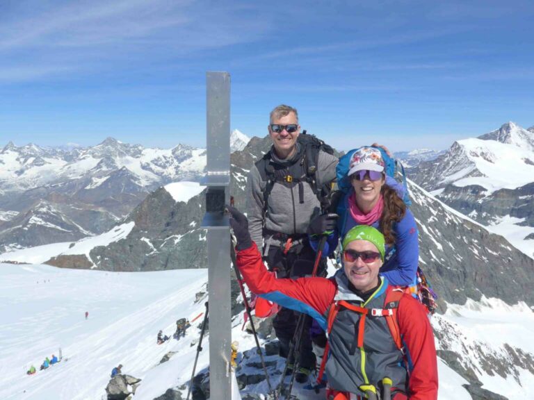 Auf dem Gipfel des Strahlhorns