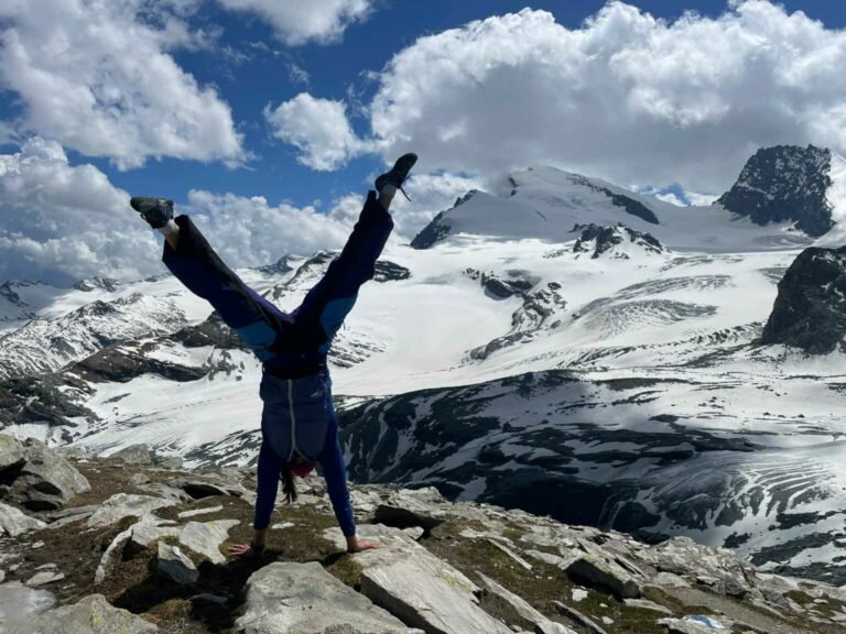 Marleen vor Strahlhorn und Rimpfischhorn
