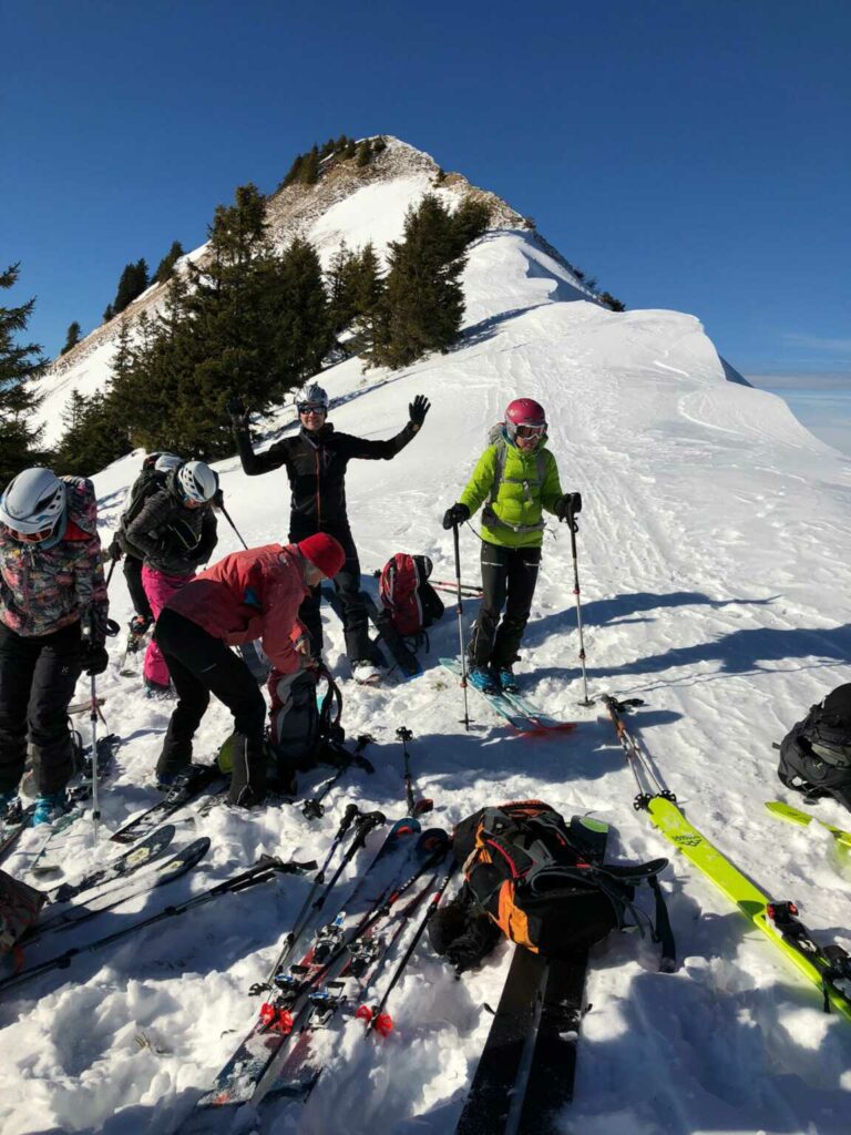 Skidepot auf 1900m Blick Richtung Gipfel