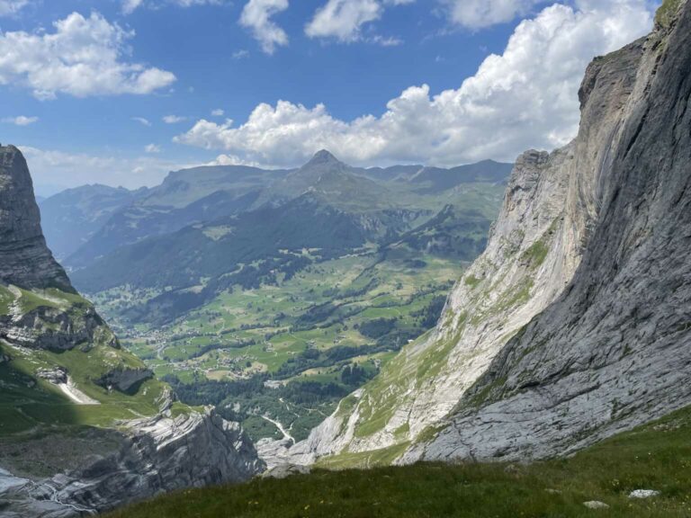 05_Blick nach Grindelwald