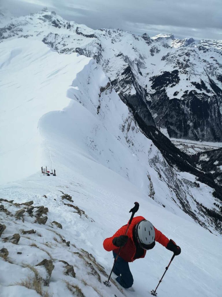 5 Letzte Meter hinauf zum Gipfel des Grüenenspitz