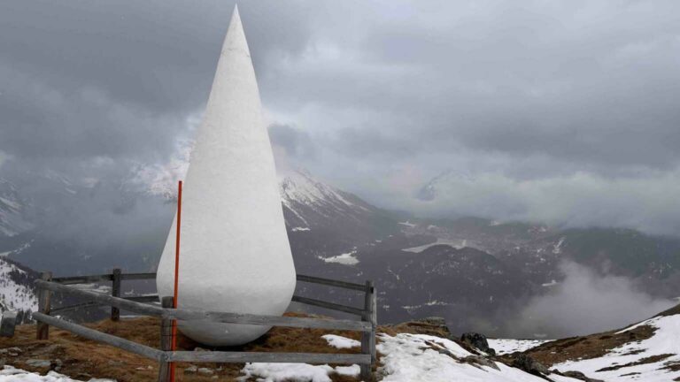 01 Kunst am Berg unweit der Muottas Muragl-Bergstation