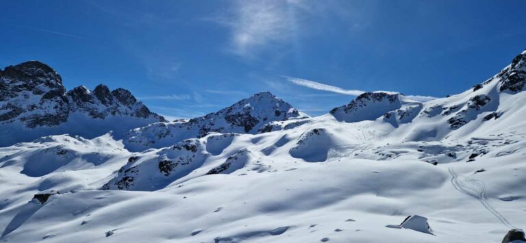 06_Grialetsch_230304_Mitte Radöner Rothorn