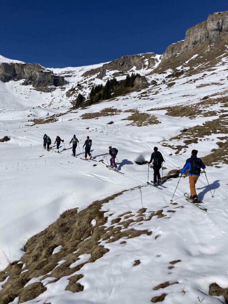 3 Im Aufstieg auf 1850m vor Steilstufe