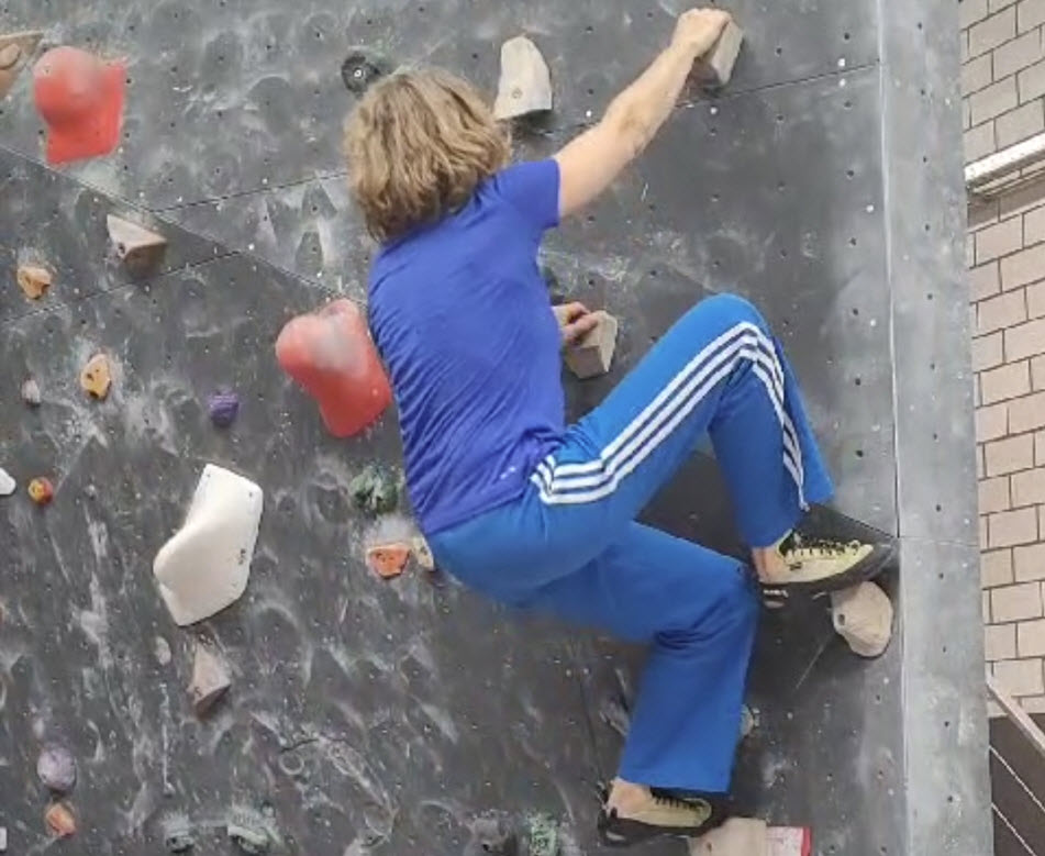 Kletter- & Boulderkurs im rüümli Teil 3 (K, BO/C/4a – 6a) Franz Lischer