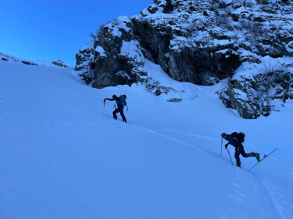 Skitour nach Verhältnissen bis ZS und 1800hm (S/B/ZS) Gunther Karpf