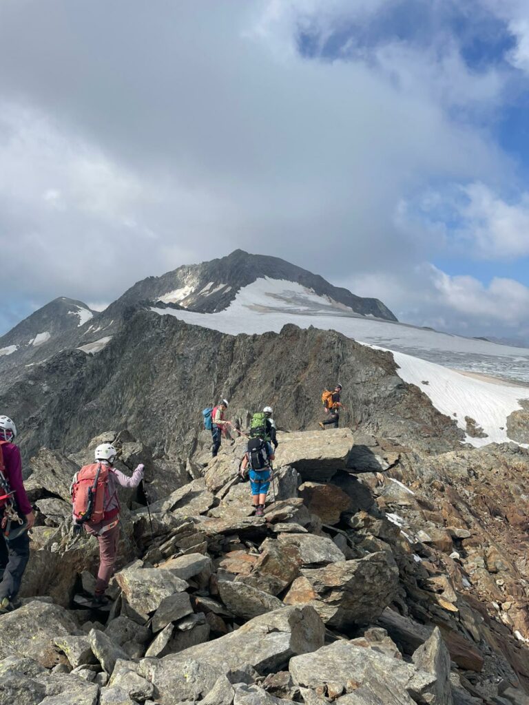 Piz Medel 3210m (H/B/L) Hansruedi Bachmann